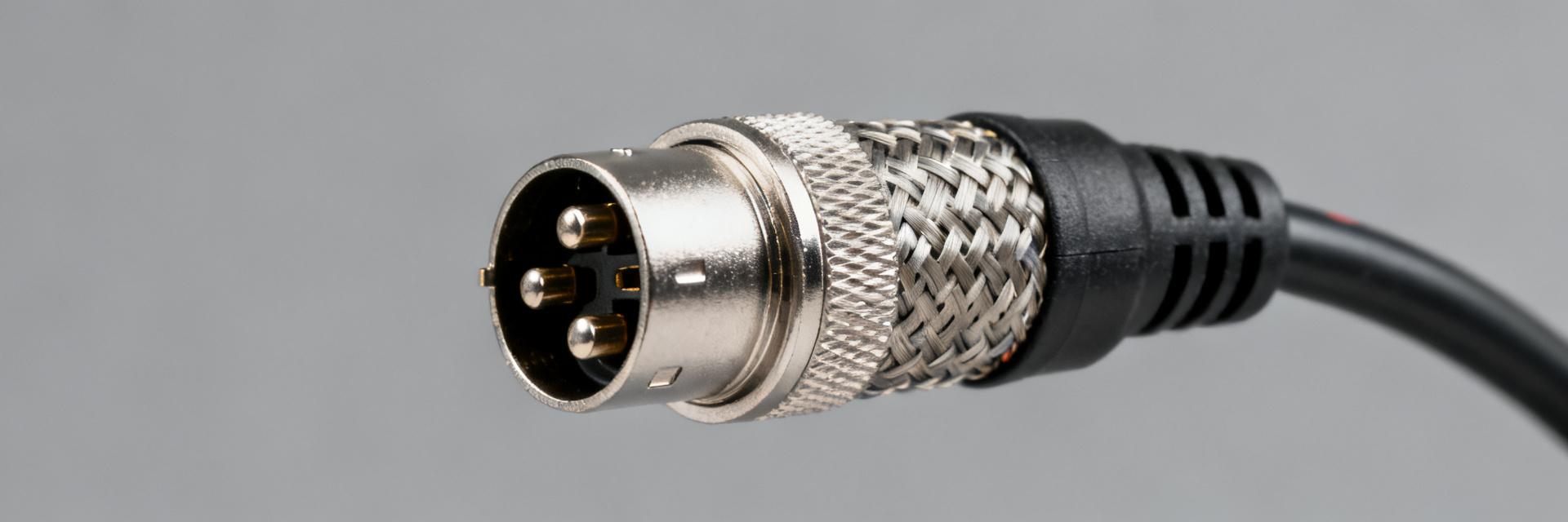 M12 3-pin cable 1682650: Performance Data & Specs Report